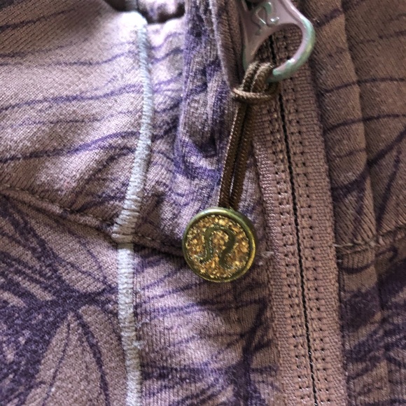 Lululemon Define Jacket -Purple Peacock Feather - Picture 4 of 8